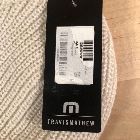NWT Travis Mathew Cloud Beanie Moonbeam One Size - Picture 3 of 5
